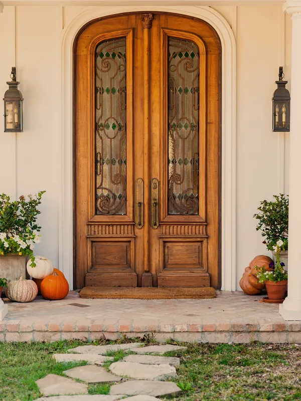 Style reference photo: Hurricane Impact wood doors
